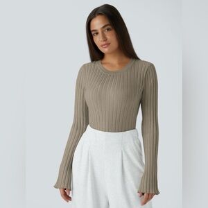 NWT Halara Round Neck Long Sleeve Frill Casual Sweater